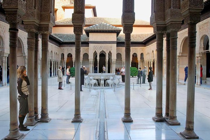 The Court of the Lions seen between its marble columns